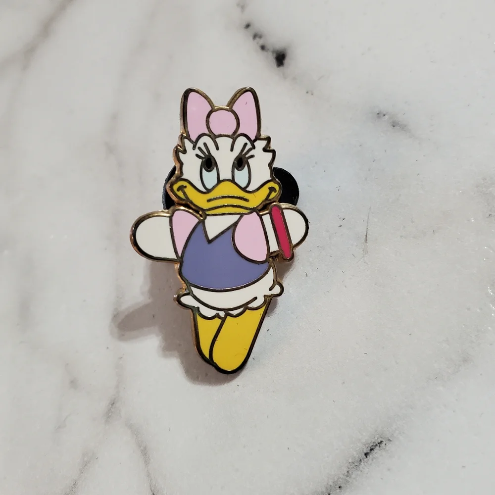Lot of 4 Disney Pins Minnie Mouse, Daisy Duck, Marie & Bambi